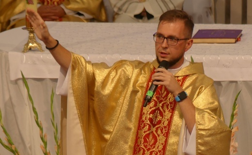 Młodzi w amfiteatrze pod Grojcem w Żywcu - 2022