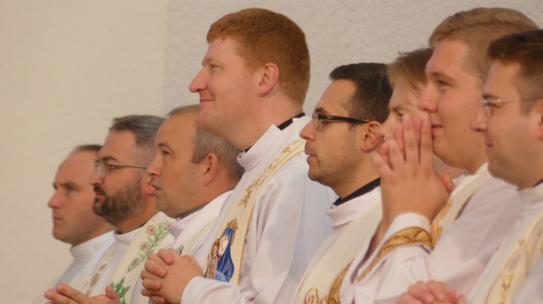 Młodzi w amfiteatrze pod Grojcem w Żywcu - 2022