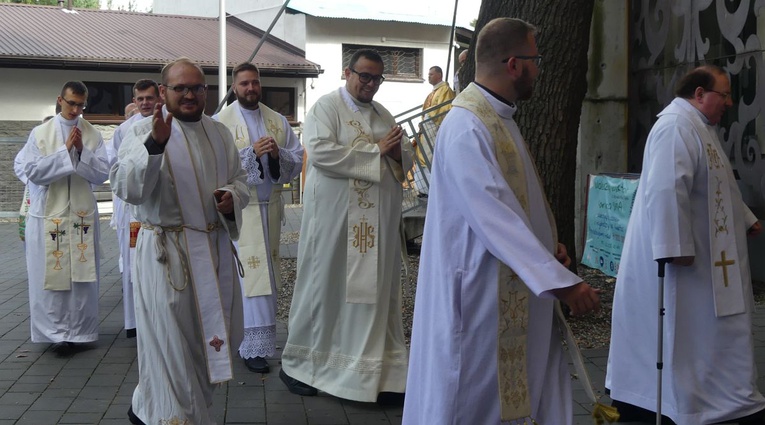 Młodzi w amfiteatrze pod Grojcem w Żywcu - 2022