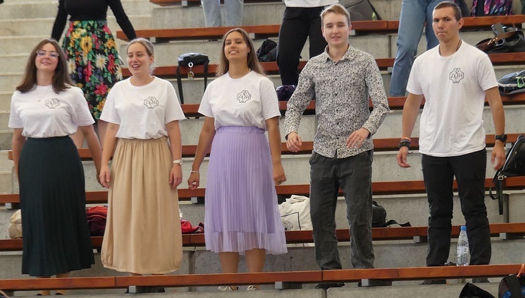 Młodzi w amfiteatrze pod Grojcem w Żywcu - 2022