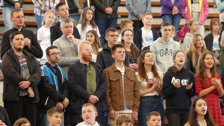 Młodzi w amfiteatrze pod Grojcem w Żywcu - 2022