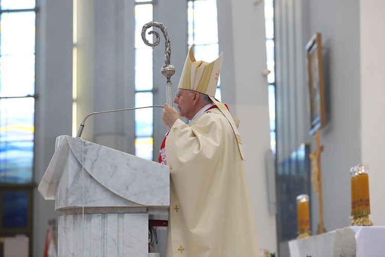 XX Ogólnopolska Pielgrzymka Kolejarzy do Sanktuarium Bożego Miłosierdzia w Krakowie-Łagiewnikach