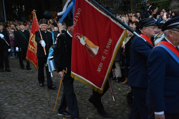 Nabożeństwo ze świecami na Górze św. Anny