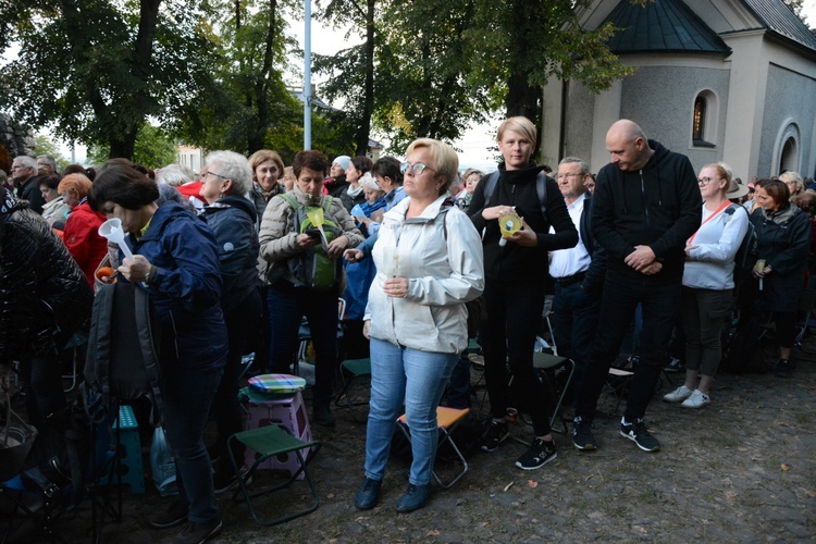 Nabożeństwo ze świecami na Górze św. Anny