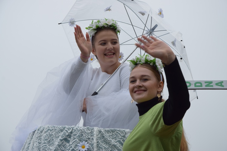 45. Skierniewickie Święto Kwiatów, Owoców i Warzyw. Parada