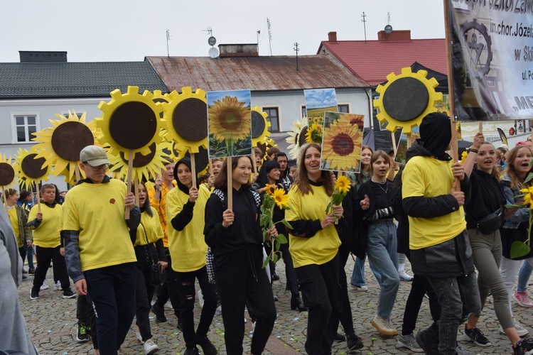 45. Skierniewickie Święto Kwiatów, Owoców i Warzyw. Parada