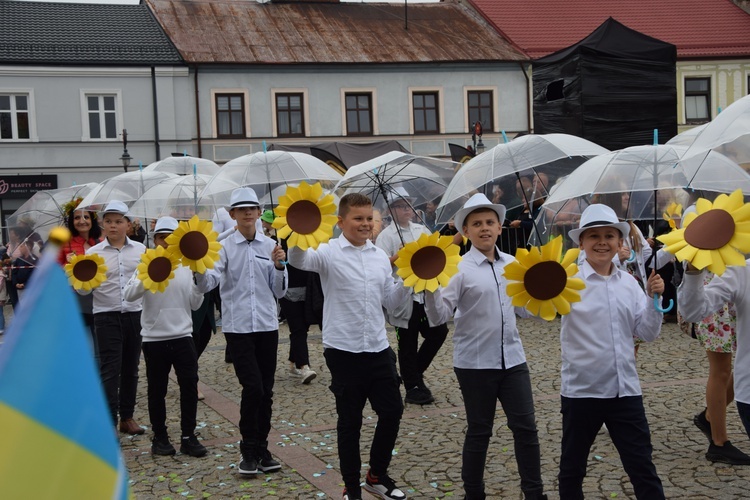 45. Skierniewickie Święto Kwiatów, Owoców i Warzyw. Parada