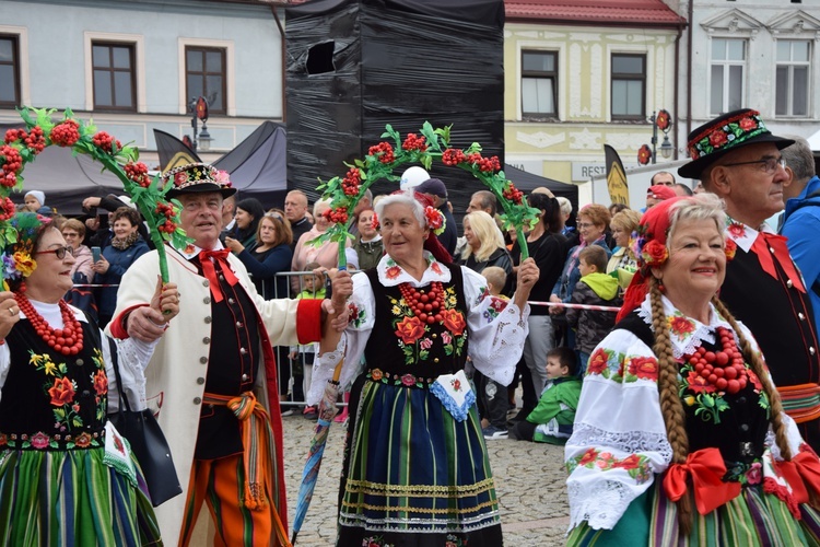 45. Skierniewickie Święto Kwiatów, Owoców i Warzyw. Parada