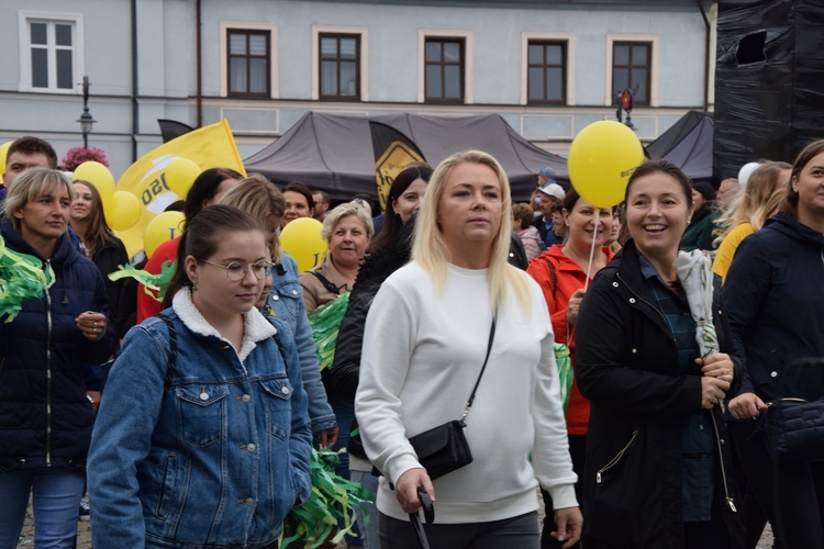 45. Skierniewickie Święto Kwiatów, Owoców i Warzyw. Parada