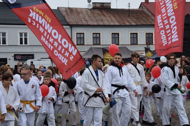 45. Skierniewickie Święto Kwiatów, Owoców i Warzyw. Parada