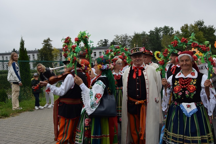 45. Skierniewickie Święto Kwiatów, Owoców i Warzyw. Parada