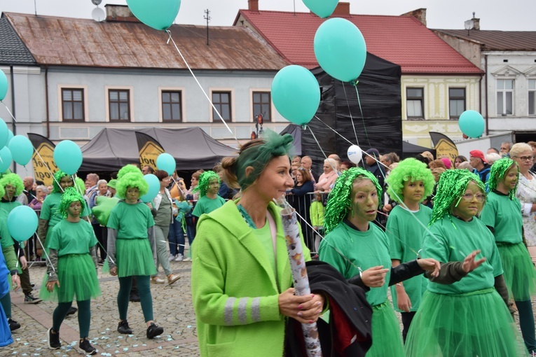45. Skierniewickie Święto Kwiatów, Owoców i Warzyw. Parada