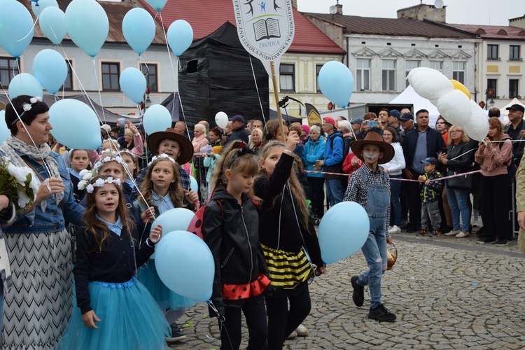 45. Skierniewickie Święto Kwiatów, Owoców i Warzyw. Parada