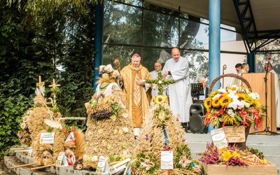 Archidiecezjalne dziękczynienie za plony