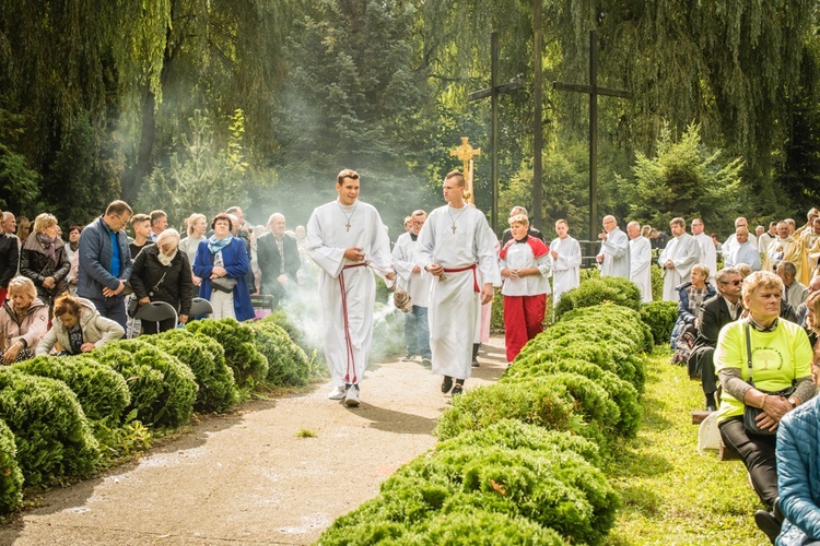 Msza św. i dożynki w Trąbkach Wielkich