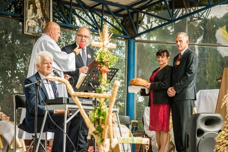 Msza św. i dożynki w Trąbkach Wielkich