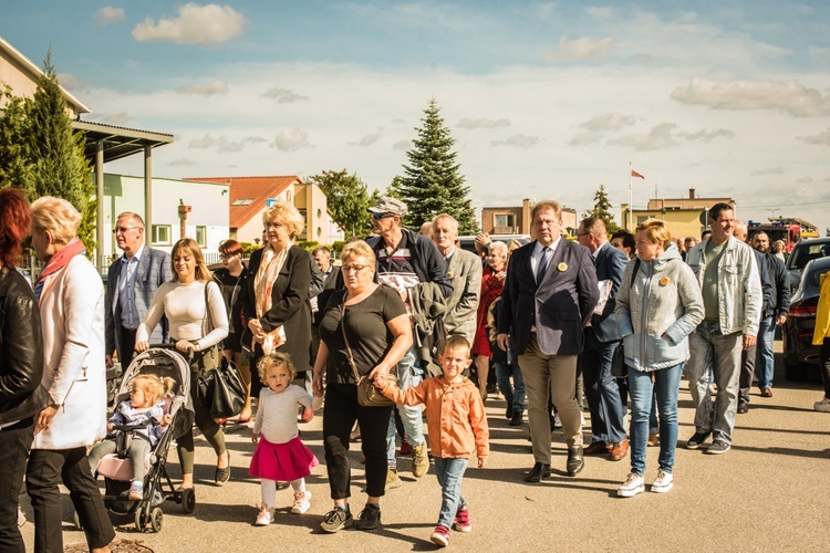 Msza św. i dożynki w Trąbkach Wielkich