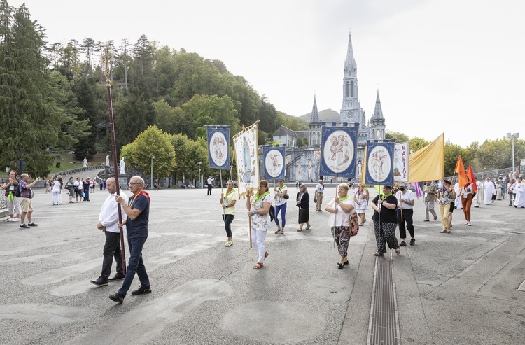 Pielgrzymka do Lourdes cz. 8