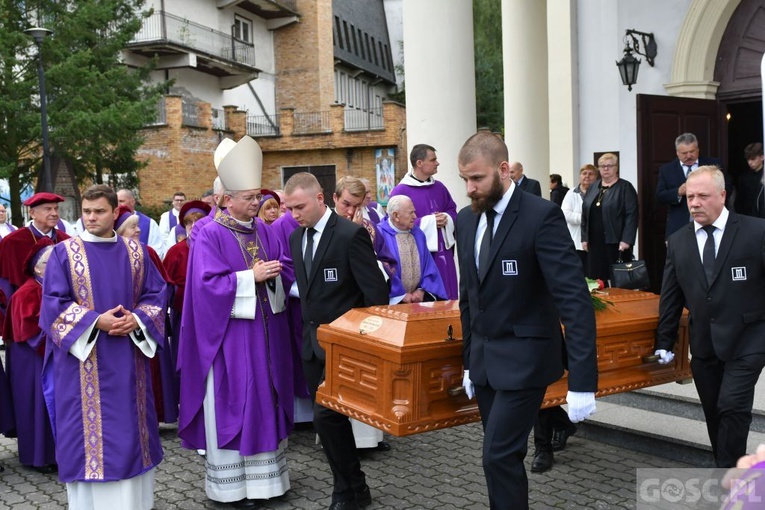 Ostatnie pożegnanie śp. ks. inf. Romana Harmacińskiego