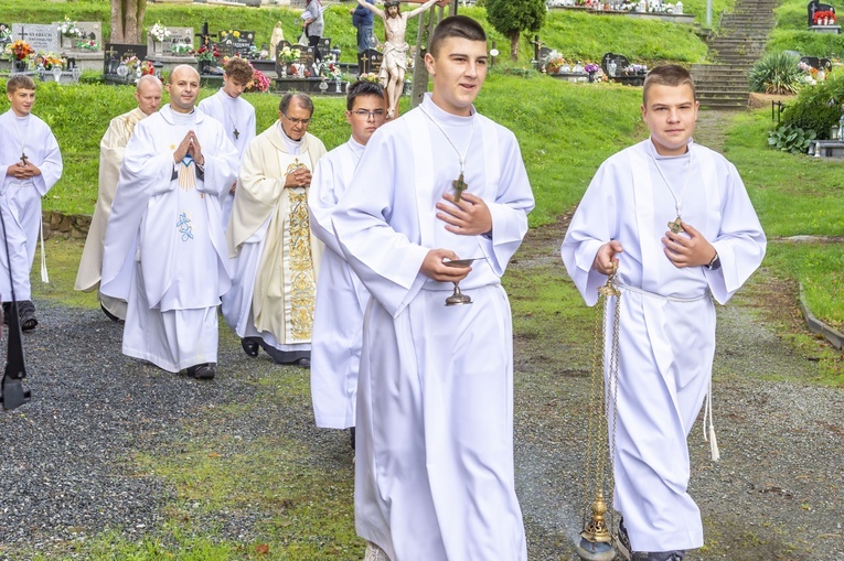 Odpust w kościele Narodzenia NMP w Kudowie-Zdroju Słonem