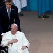 Papież: potrzebujemy religii, aby odpowiedzieć na pragnienie pokoju
