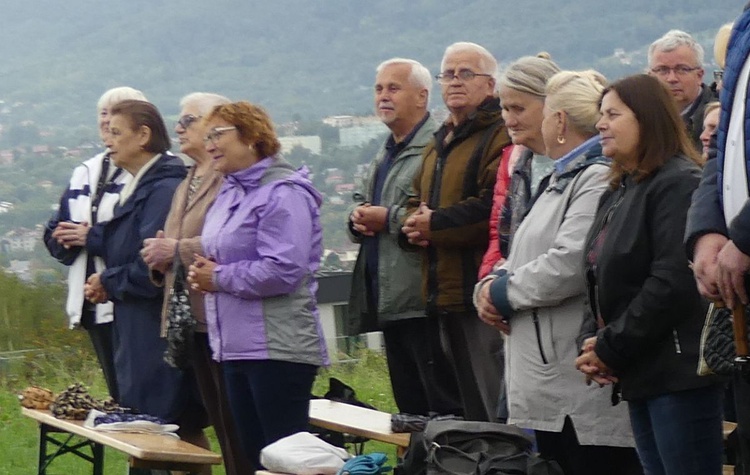 Msza św. za Bielsko-Białą pod Krzyżem na Trzech Lipkach - 2022