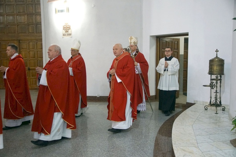 Wałbrzych. Odpust w Sanktuarium Relikwii Krzyża Świętego
