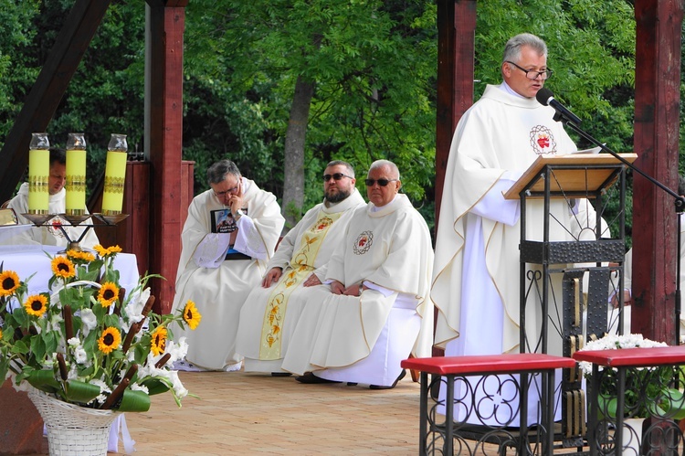 Polscy sercanie biali od 75 lat posługują w Polanicy-Zdroju