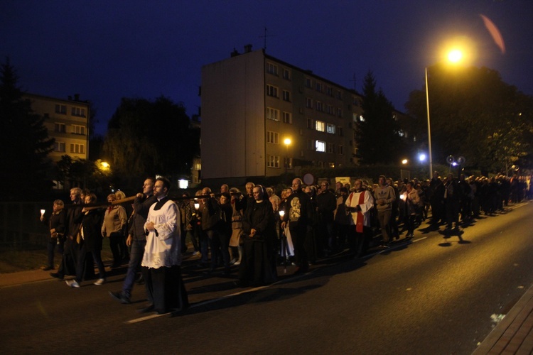 Tarnów. Droga Krzyżowa ulicami miasta