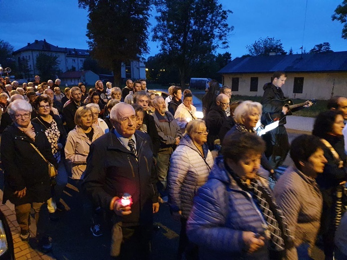 Tarnów. Droga Krzyżowa ulicami miasta