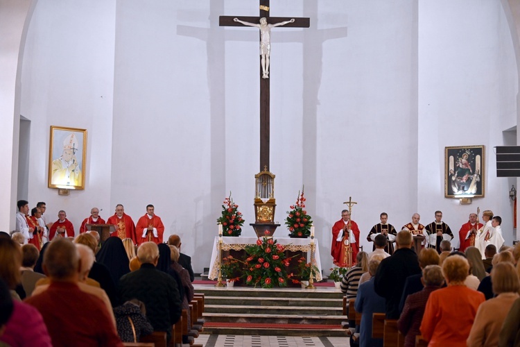 40-lecie parafii Podwyższenia Krzyża Świętego w Kłodzku