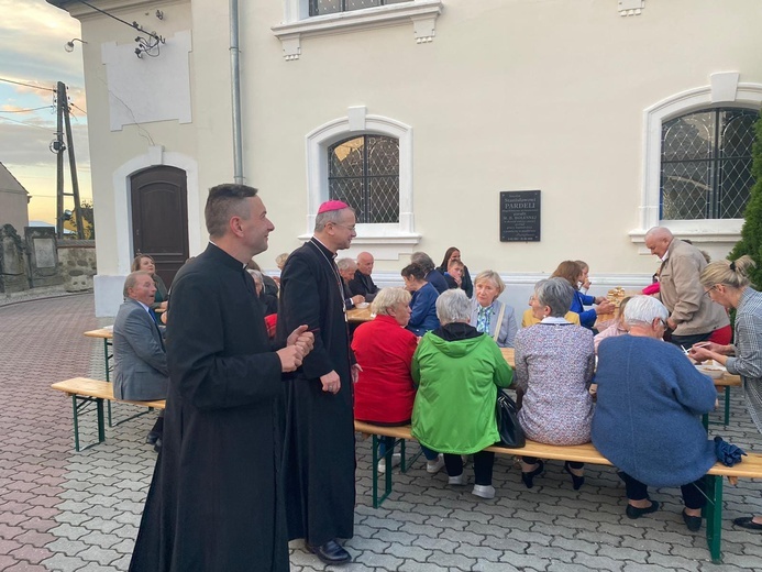 Odpust i bierzmowanie w Białołęce