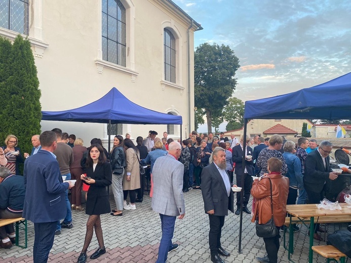 Odpust i bierzmowanie w Białołęce