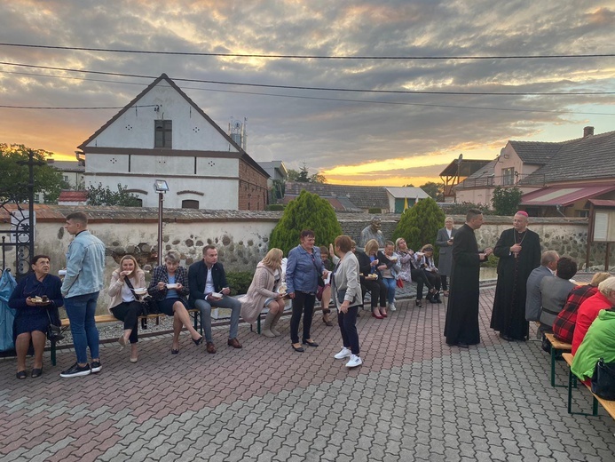 Odpust i bierzmowanie w Białołęce