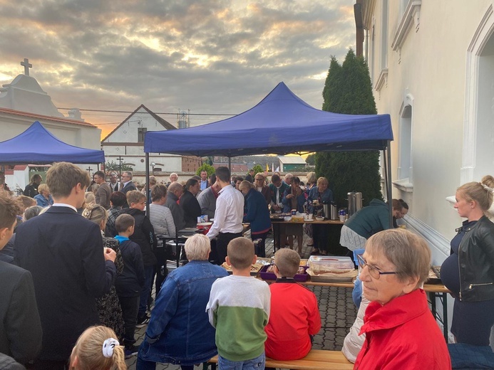 Odpust i bierzmowanie w Białołęce