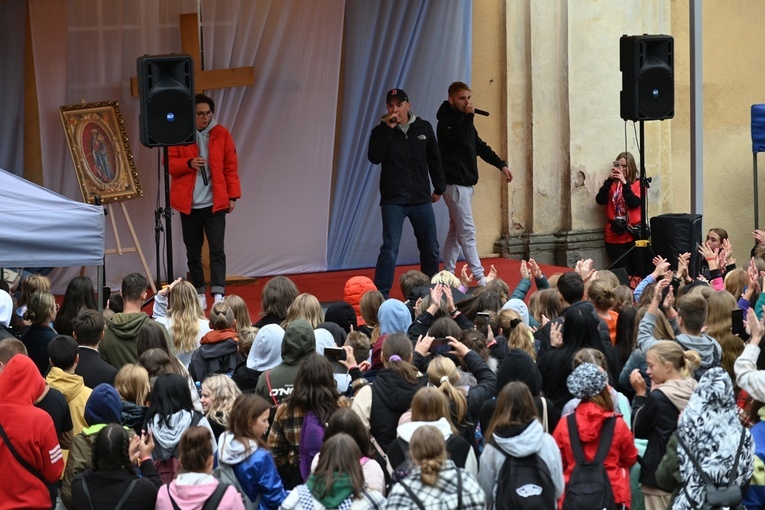 Light for Life 2022 [zdjęcia] - cz. I