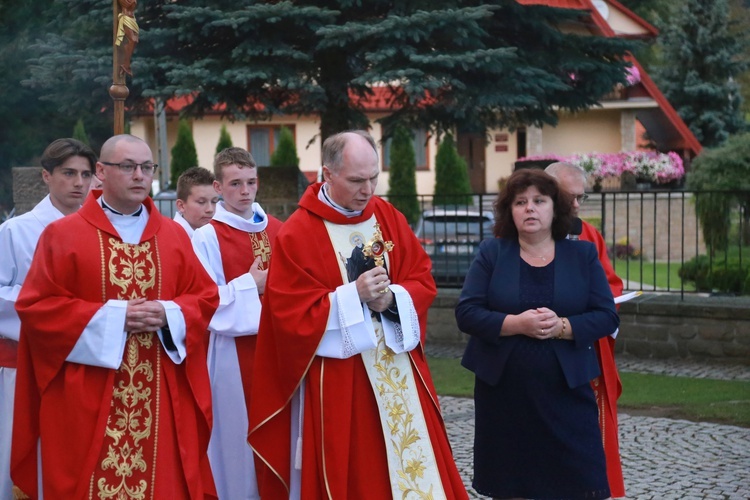 Wprowadzenie relikwii św. Andrzeja Boboli