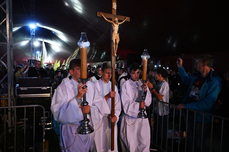 Diecezjalne Spotkanie Młodych w Skrzatuszu, cz. I
