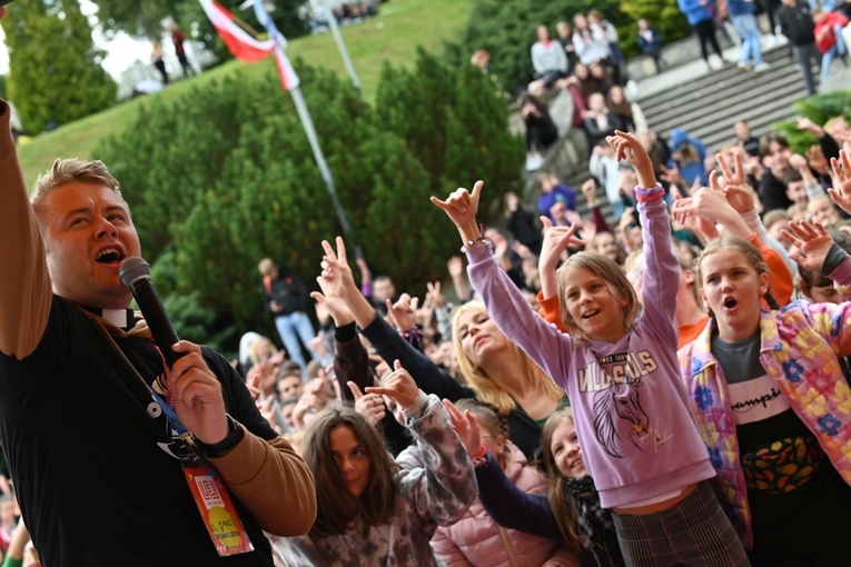 Light for Life 2022 [zdjęcia] - cz. I