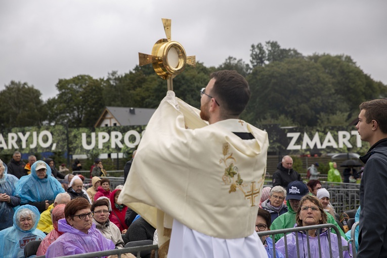 Uroczystości w Skrzatuszu, cz. 1