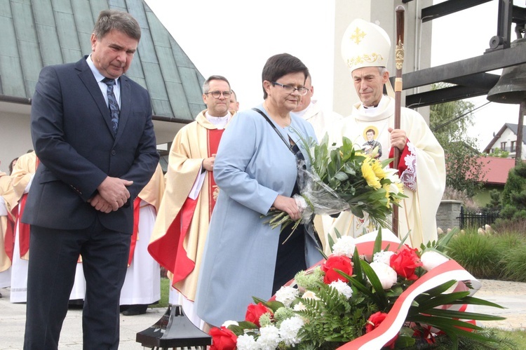 Ks. prof. Bolesław Kumor patronem szkoły w Niskowej