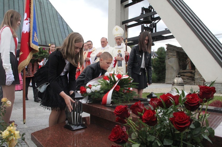 Ks. prof. Bolesław Kumor patronem szkoły w Niskowej