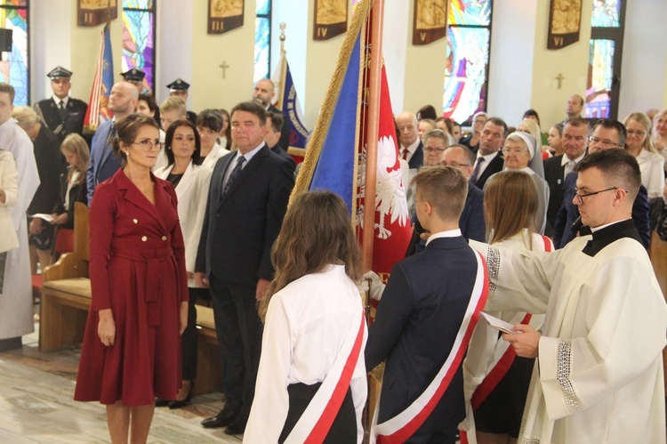 Ks. prof. Bolesław Kumor patronem szkoły w Niskowej