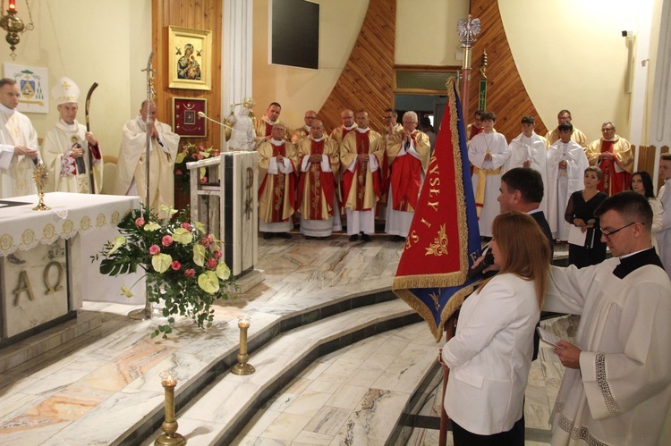 Ks. prof. Bolesław Kumor patronem szkoły w Niskowej