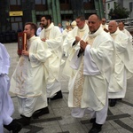 Abp Mieczysław Mokrzycki na jubileuszu parafii oblatów w Kędzierzynie-Koźlu