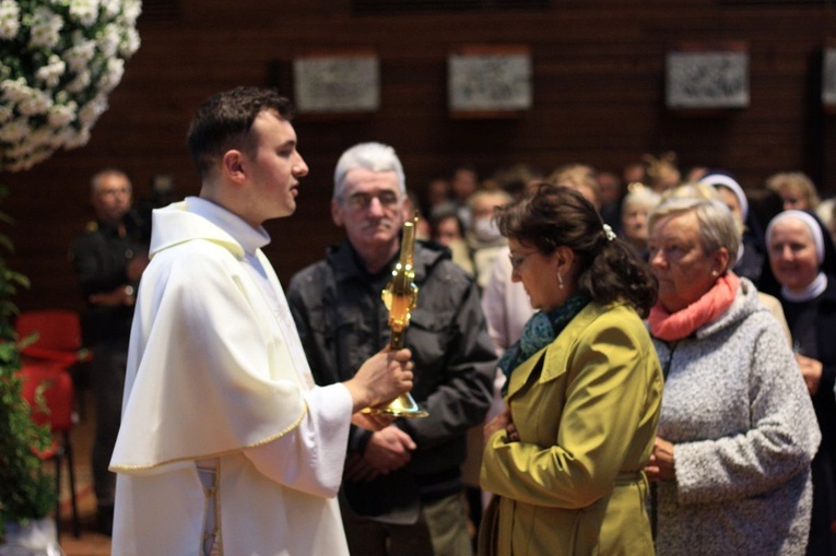 Abp Mieczysław Mokrzycki na jubileuszu parafii oblatów w Kędzierzynie-Koźlu