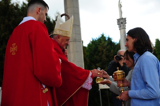 Odpust Podwyższenia Krzyża Świętego w Mogile