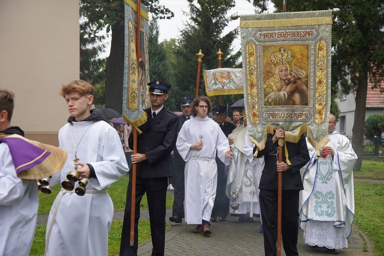 Łozina. Uroczystości odpustowe i pielgrzymka konna