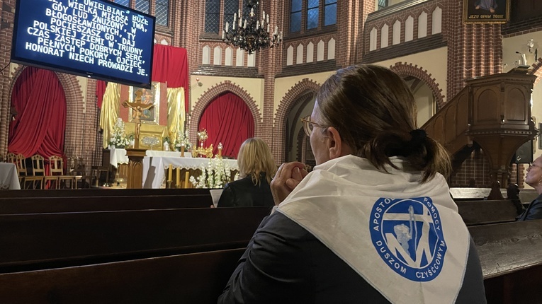 Olszyna. Czyścili czyściec