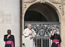 Franciszek: Myślenie o użyciu broni nuklearnej to szaleństwo